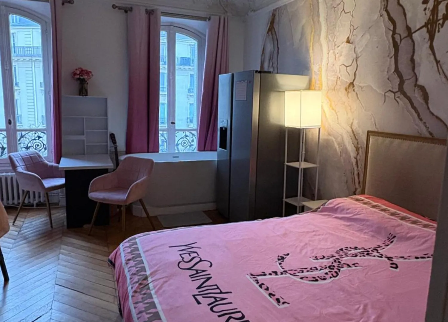 Wonderful Room Nearby Champs Elysees Paříž 0*,  Francie